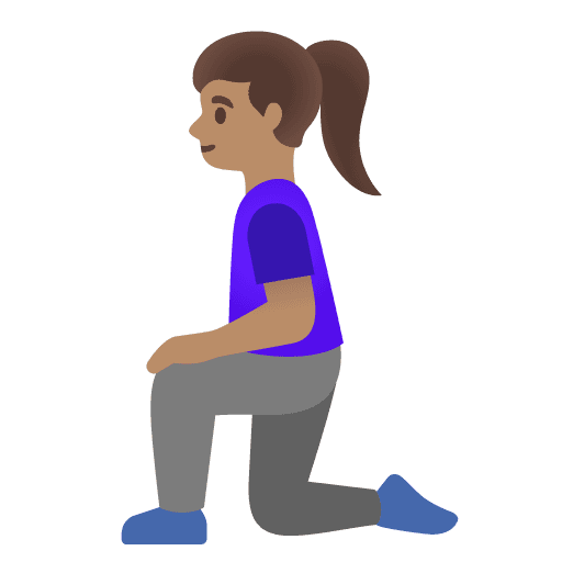 Woman Kneeling: Medium Skin Tone